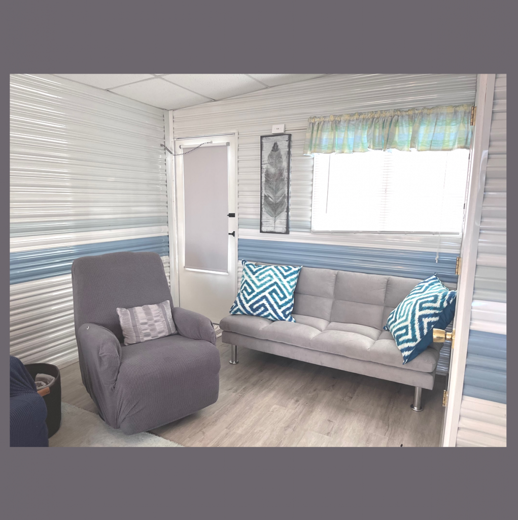 AZROOM1